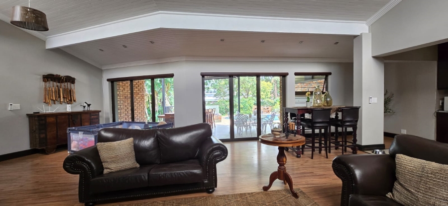 4 Bedroom Property for Sale in Wilkoppies North West